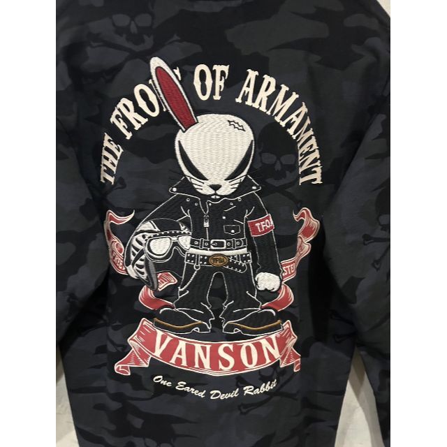 VANSON(バンソン)の＊バンソン×デスラビット スカル カモ柄 長袖カットソー Tシャツ M メンズのトップス(Tシャツ/カットソー(七分/長袖))の商品写真