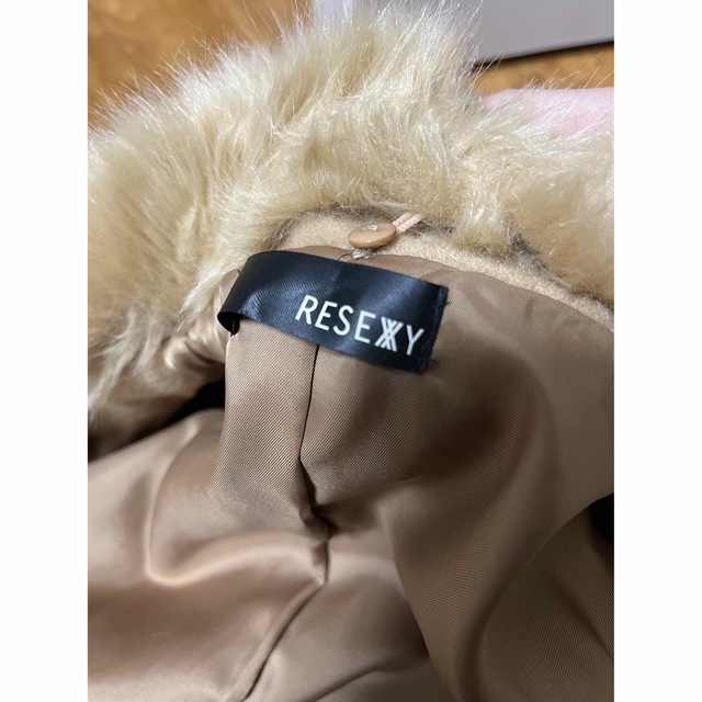 RESEXXY(リゼクシー)のRESEXXY ファーコート レディースのジャケット/アウター(毛皮/ファーコート)の商品写真