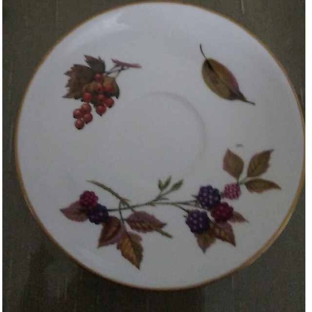 Royal Worcester(ロイヤルウースター)の【ロイヤルウースター廃盤品】カップソーサー6点などセット インテリア/住まい/日用品のキッチン/食器(グラス/カップ)の商品写真