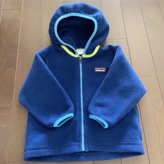 patagonia(パタゴニア)の【パタゴニア】patagonia ベビー　キッズ　フリース　パーカー　アウター キッズ/ベビー/マタニティのベビー服(~85cm)(ジャケット/コート)の商品写真