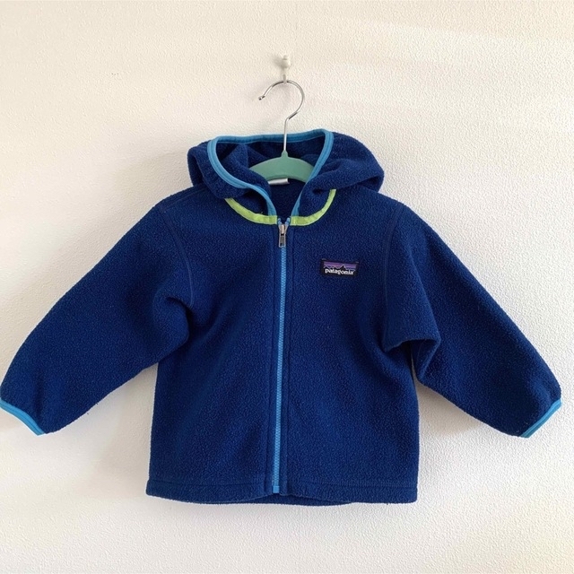 patagonia(パタゴニア)の【パタゴニア】patagonia ベビー　キッズ　フリース　パーカー　アウター キッズ/ベビー/マタニティのベビー服(~85cm)(ジャケット/コート)の商品写真