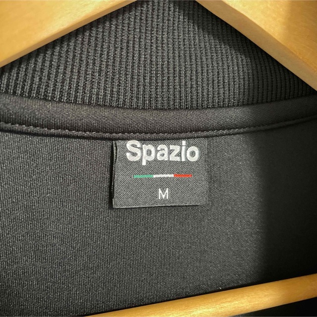 【値下】Spazio ジャージ セットアップ  サッカー Mサイズ スポーツ/アウトドアのサッカー/フットサル(ウェア)の商品写真