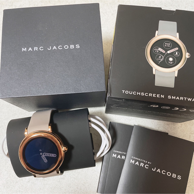 定価 未使用品 MARC JACOBS スマートウォッチ MJT2000 ecousarecycling.com