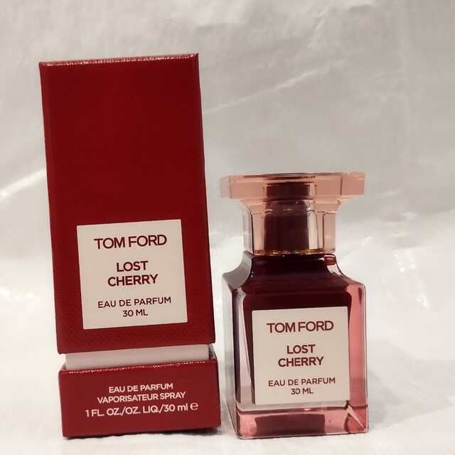 【値下げ今日まで！】トムフォード ロストチェリー 30ml 香水