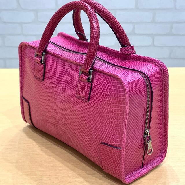 国産】 LOEWE - 美品 LOEWE ロエベ アマソナ23 リザードレザー 国産】 LOEWE - 美品 LOEWE ロエベ アマソナ23 リザードレザー