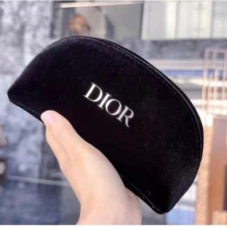 クリスチャンディオール(Christian Dior)のディオール　ポーチ　ベロア　ブラック　2022　限定　箱付き(ポーチ)