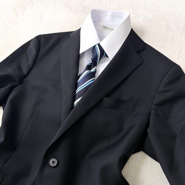 THE SUIT COMPANY(スーツカンパニー)の美品✨スーツカンパニー セットアップ カノニコ super110S 2B 紺 M メンズのスーツ(セットアップ)の商品写真
