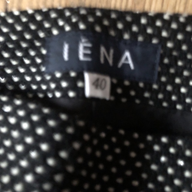 IENA(イエナ)のIENAのタックスカート レディースのスカート(ひざ丈スカート)の商品写真
