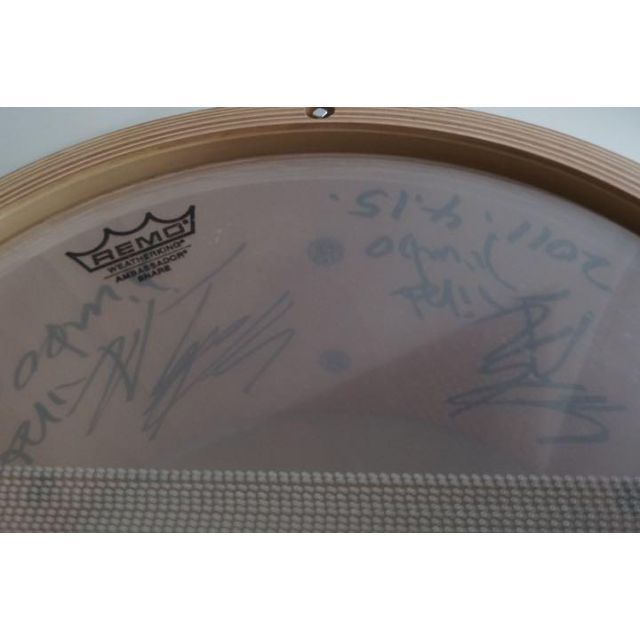 ネット限定】 中古 - ヤマハ スネア 直筆サイン入り 神保彰 WSD13AJ