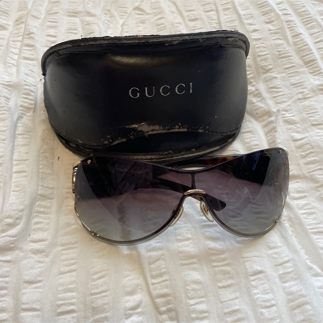 Gucci(グッチ)のGUCCI サングラス レディースのファッション小物(サングラス/メガネ)の商品写真