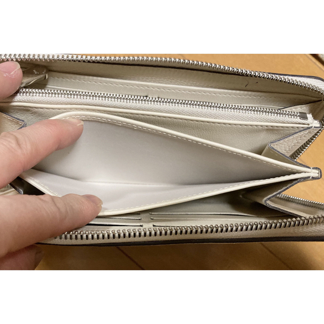 完成品 ルイヴィトン 長財布モノグラムマヒナ abtinstitute.org