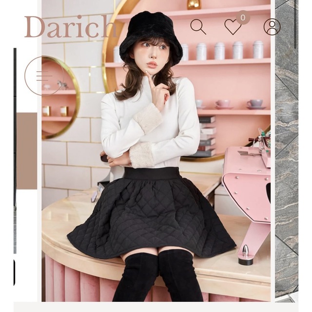 Darich(ダーリッチ)の新品タグ付 darich キルティングフレアミニスカート レディースのスカート(ミニスカート)の商品写真