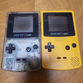 ゲームボーイカラー(生産終了)イエロー×2　ソフト各種