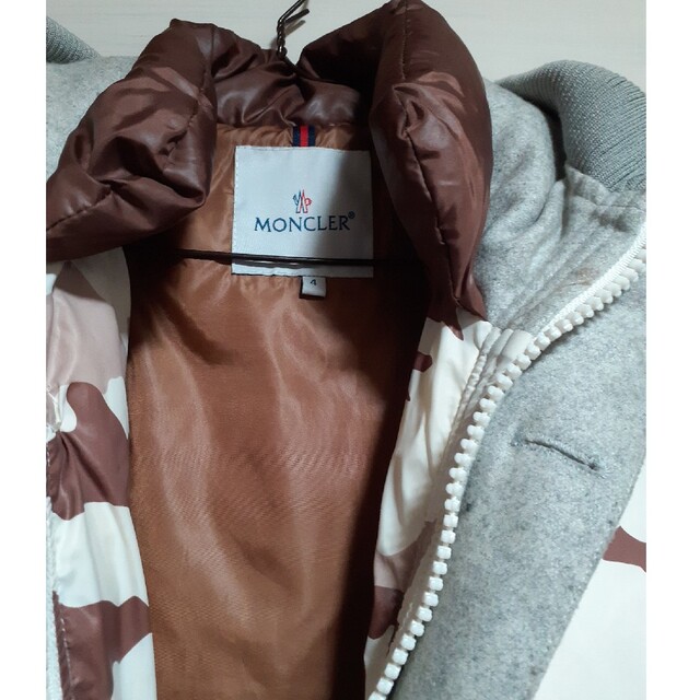MONCLER(モンクレール)のダウンジャケットサイズXL最終値下げ本日終了 メンズのジャケット/アウター(ダウンジャケット)の商品写真