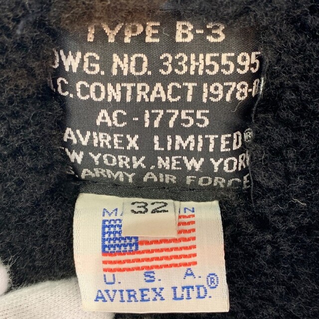 AVIREX(アヴィレックス)のアヴィレックス B-3 フライトジャケット ムートン ブラック Size 32 メンズのジャケット/アウター(フライトジャケット)の商品写真