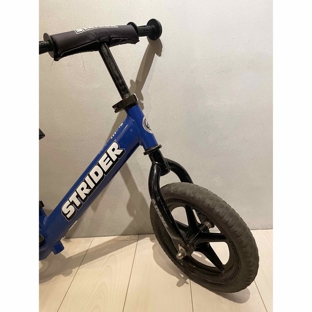 STRIDA(ストライダ)のストライダー スポーツ STRIDER ブルー キッズ/ベビー/マタニティの外出/移動用品(自転車)の商品写真