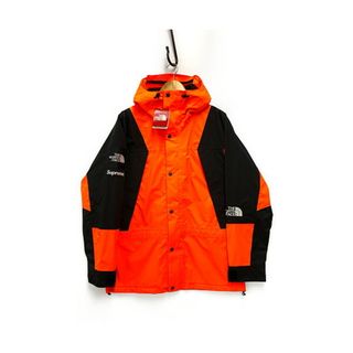 シュプリーム(Supreme)のSUPREME×THE NORTH FACE NP51601I M TNF LEAVES MOUNTAIN LIGHT JACKET ジャケット PO サイズM 正規品 / 25713(その他)