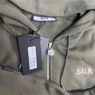 タグ付き新品 パーカー S〜Mサイズ BALR. Q-Series カーキの通販 by