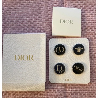 ディオール(Dior)のDIOR ピンバッジ(バッジ/ピンバッジ)