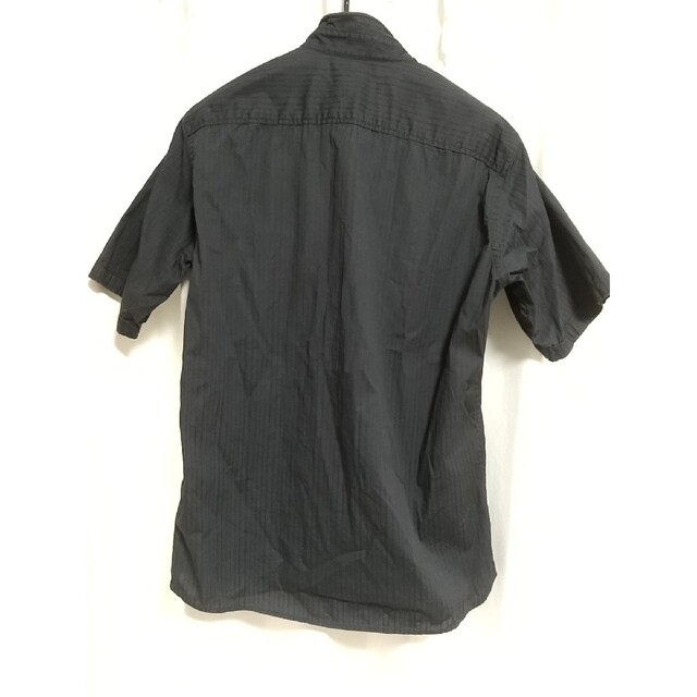 ck Calvin Klein(シーケーカルバンクライン)のck39 半袖 シャツ Ｌサイズ 黒 ブラック ストライプ シンプル モノトーン メンズのトップス(シャツ)の商品写真