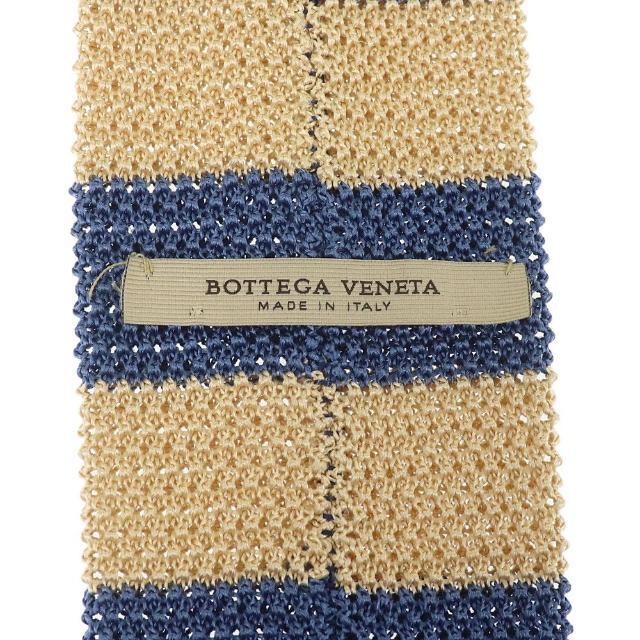 Bottega Veneta(ボッテガヴェネタ)のボッテガヴェネタ ニットネクタイ 中古 ブルー ベージュ ボーダー シルク BOTTEGA VENETA 【中古】 | メンズ ファッション ビジネスシーン ブランド 夏 季節感 青色 肌色 シマシマ ボッテガベネタ 男性 Aランク メンズのファッション小物(ネクタイ)の商品写真