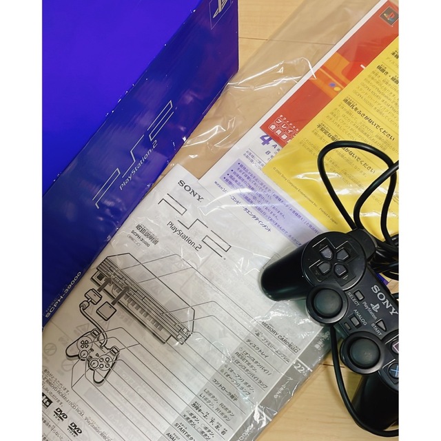 PlayStation2(プレイステーション2)のプレステ2本体　ダンレボ　コントローラー　ソフト　説明書箱付動作確認　禁煙保管 エンタメ/ホビーのゲームソフト/ゲーム機本体(家庭用ゲーム機本体)の商品写真