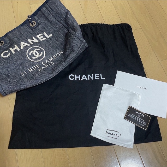 CHANEL(シャネル)のCHANEL キャンバス デニム トートバック レディースのバッグ(トートバッグ)の商品写真
