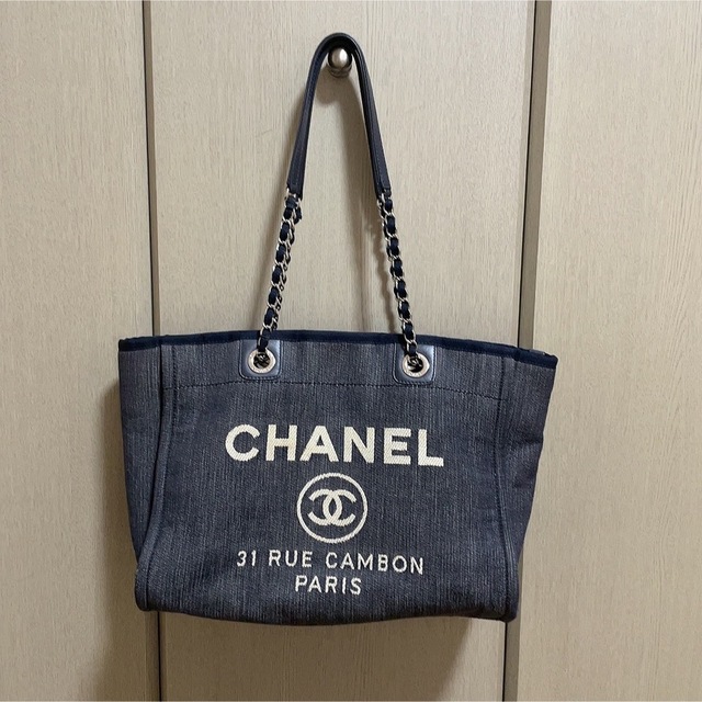 CHANEL(シャネル)のCHANEL キャンバス デニム トートバック レディースのバッグ(トートバッグ)の商品写真