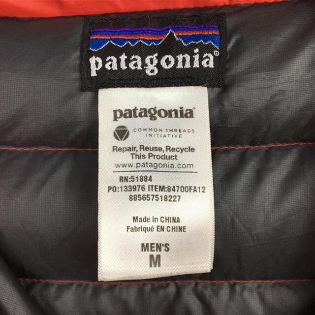 patagonia(パタゴニア)のMENs M  パタゴニア ダウン セーター フーディ Down Sweater Hoody 800FP ダウン ジャケット 入手困難 PATAGONIA 84700 レッド系 メンズのメンズ その他(その他)の商品写真