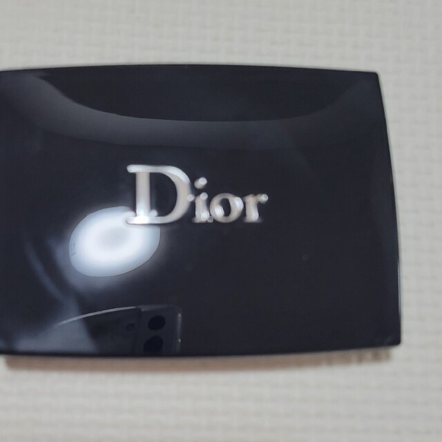 Christian Dior(クリスチャンディオール)のディオール ディオールスキン フォーエヴァー コンパクト ナチュラル ベルベッ コスメ/美容のベースメイク/化粧品(ファンデーション)の商品写真