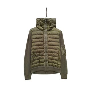 MONCLER モンクレール 品番 G20919B50800 CARDIGAN TRICOT フーデッド