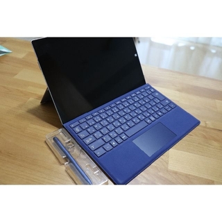 マイクロソフト(Microsoft)の【タイプカバー・ペン付き】Surface Pro4 (128GB/4GB)(タブレット)