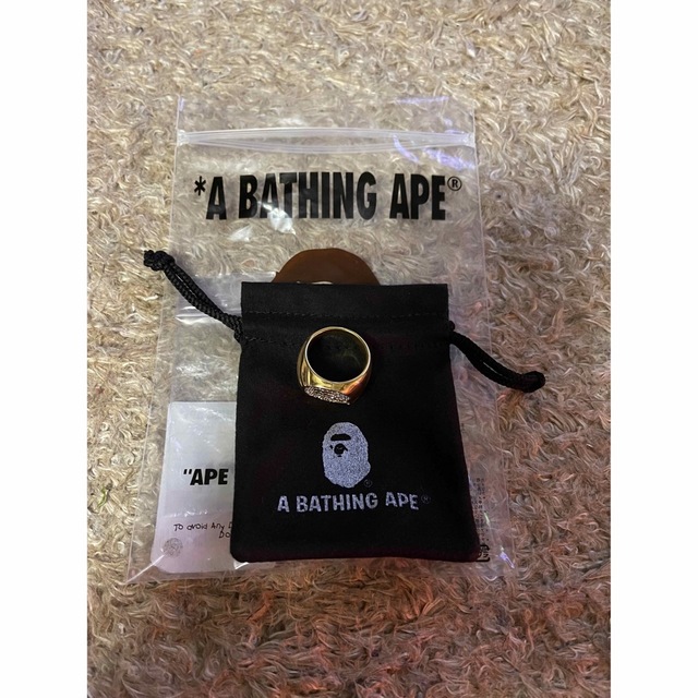 A BATHING APE(アベイシングエイプ)のA BATHING APE リング ゴールド メンズのアクセサリー(リング(指輪))の商品写真