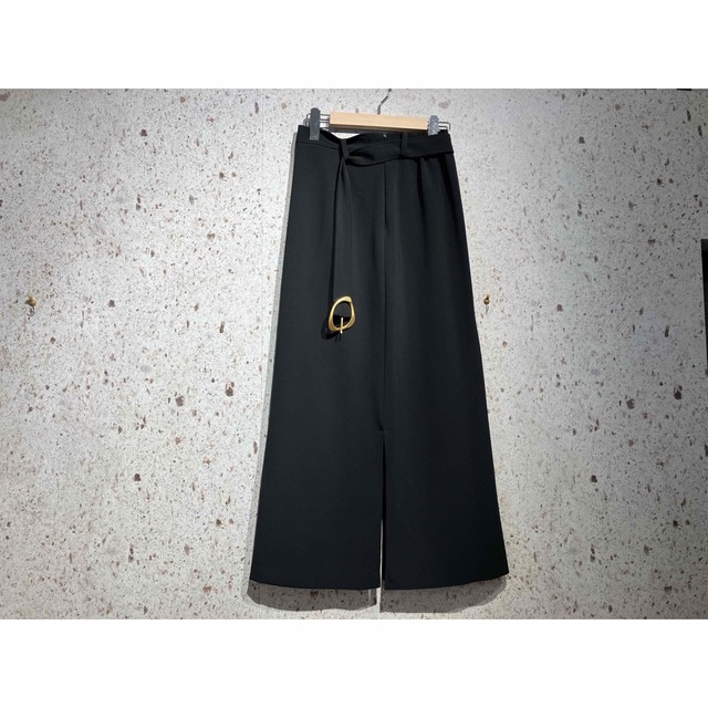 セール　AMERI UNUSUAL BACKLE PLEATS SKIRT