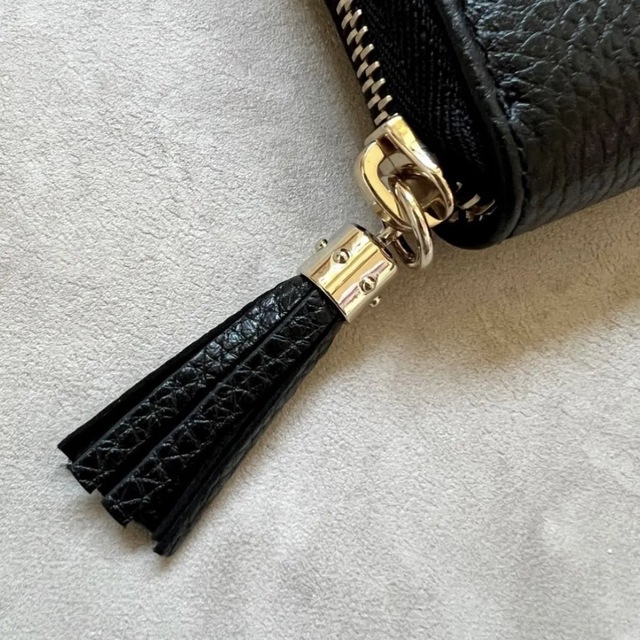 Gucci - 【新品未使用箱付き】GUCCI グッチ ラウンドジップ 長財布の