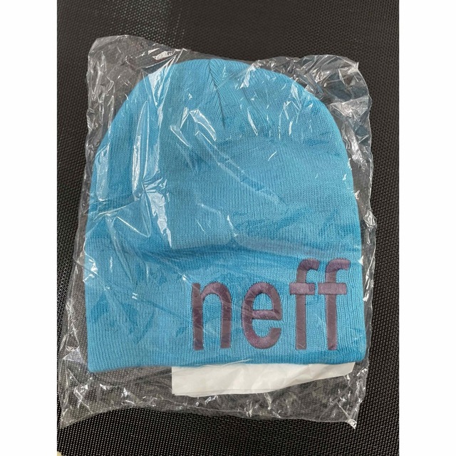 Neff(ネフ)のneff  スノボー　ニット帽　ビーニー スポーツ/アウトドアのスノーボード(アクセサリー)の商品写真