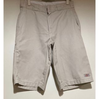 ディッキーズ(Dickies)のDickies ハーフパンツ ベージュ 32インチ ディッキーズ(ショートパンツ)