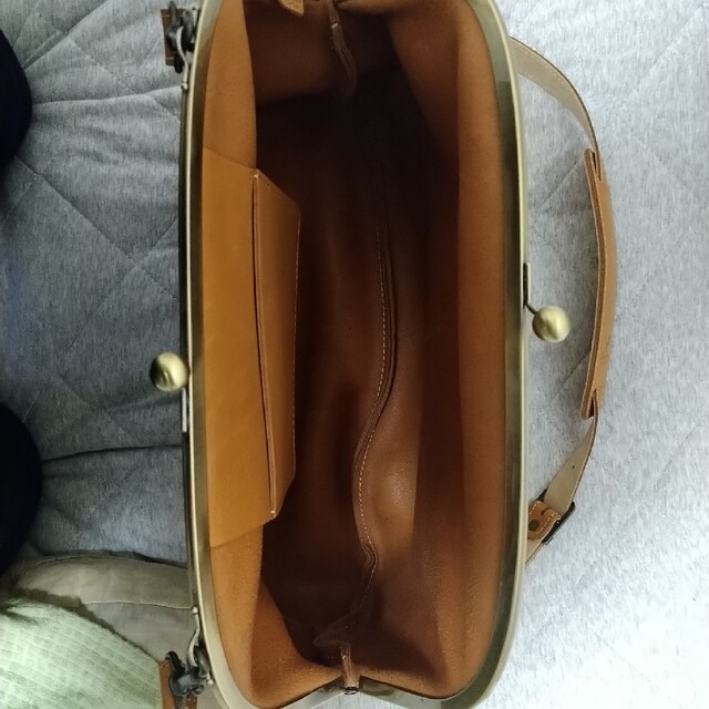 ルシェリクラフトワークス　超特大がま口ショルダーバッグ レディースのバッグ(ショルダーバッグ)の商品写真
