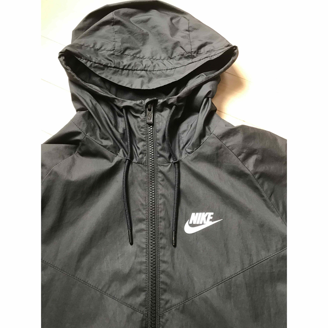 ナイキ　ウインドブレーカー　Sサイズ　NIKE