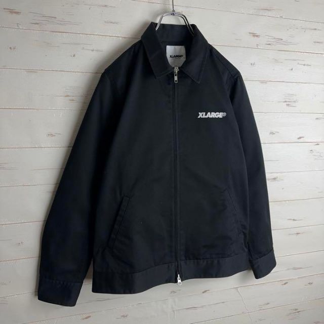 XLARGE(エクストララージ)の《即完売モデル》エクストララージ☆ワークジャケット　ビックロゴ　定番カラー　黒 メンズのジャケット/アウター(ブルゾン)の商品写真