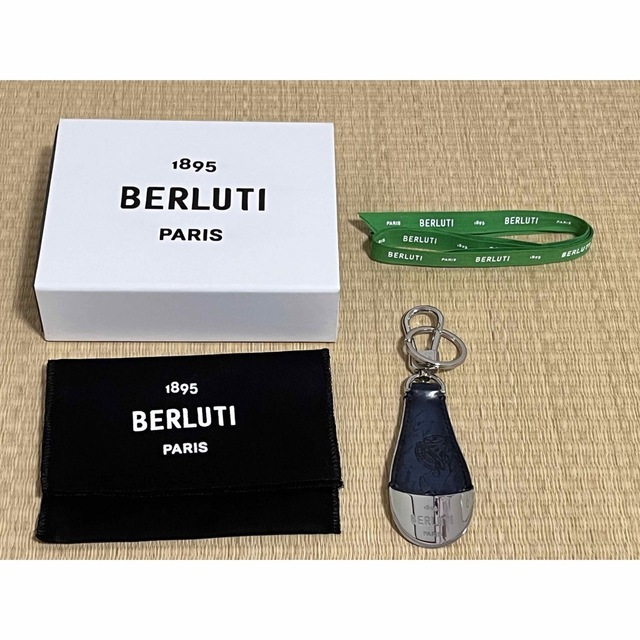 Berluti(ベルルッティ)のBerluti  フルスクリットレザー シューホーン キーリング メンズのファッション小物(キーホルダー)の商品写真