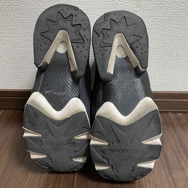 Reebok(リーボック)のReebok インスタポンプフューリー DV6985 黒 24cm リーボック レディースの靴/シューズ(スニーカー)の商品写真