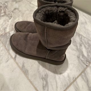 アグ(UGG)のUGG ムートンブーツ　グレー(ブーツ)