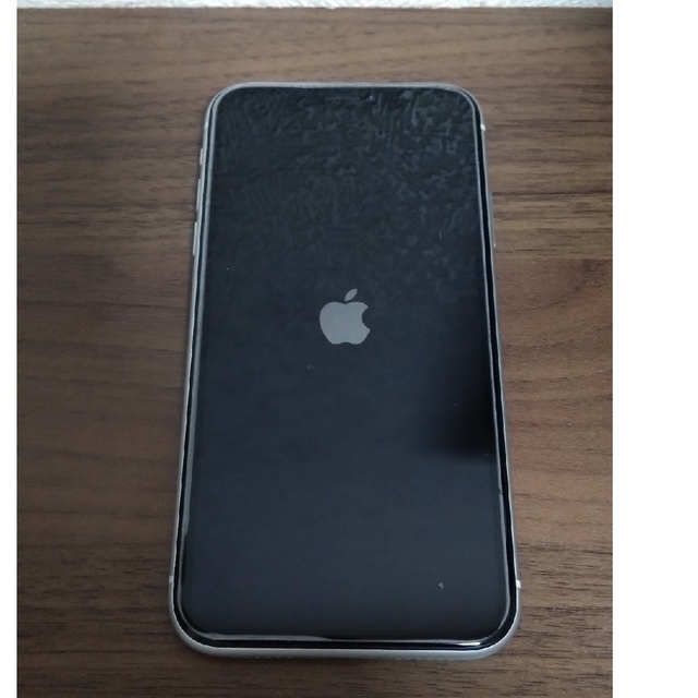 iPhoneXR[64GB] SIMロック解除 docomo ホワイト　本体のみ