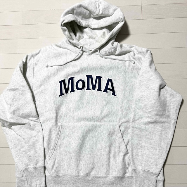 XL MoMA Champion Hoodie フーディコラボ グレー Greyパーカー