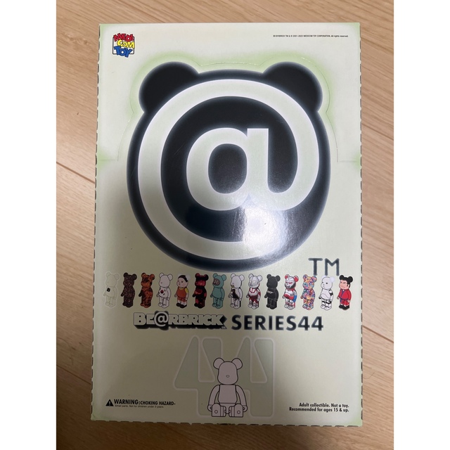 BE@RBRICK SERIES 44 24個入り3box