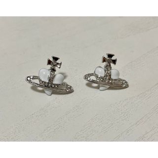 ヴィヴィアンウエストウッド(Vivienne Westwood)の土星 ハート ピアス(ピアス)