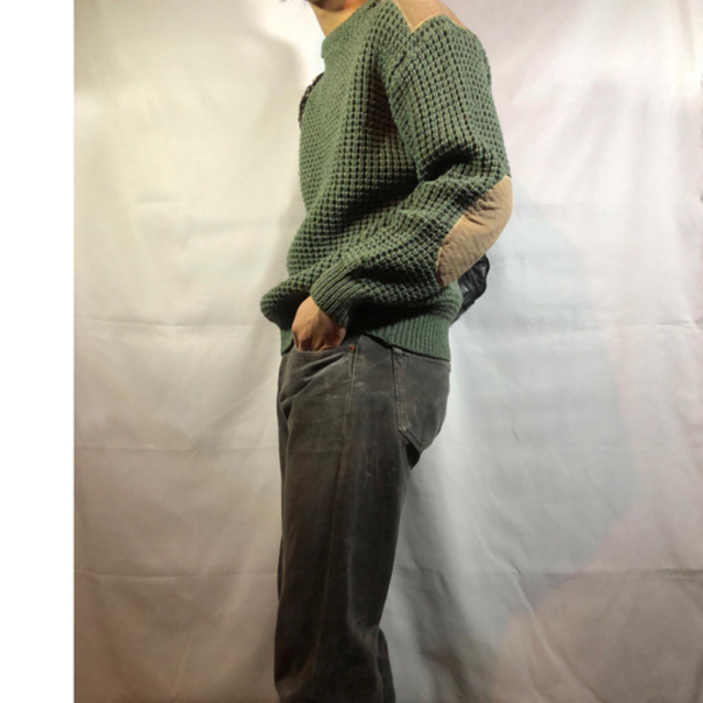 the country squre green knit