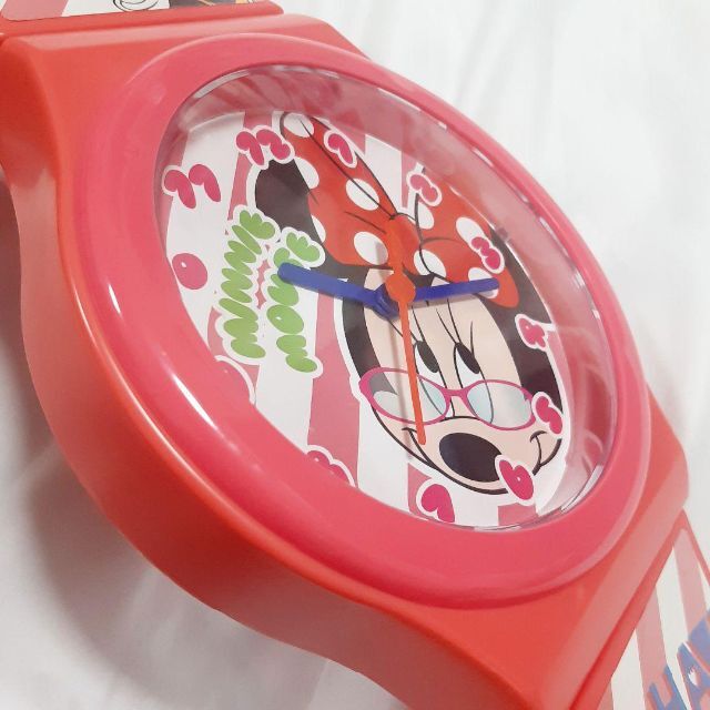 ミッキーと仲間たちのおっきなうでおき時計