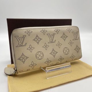 ルイヴィトン(LOUIS VUITTON)の極上美品✨ルイヴィトン✨マヒナ✨ジッピーウォレット✨長財布✨白✨ベージュ(財布)